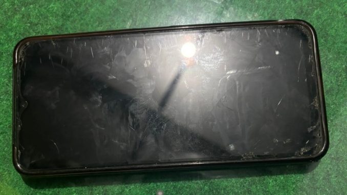 handphone 2