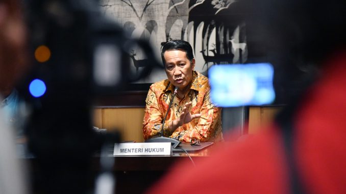 menteri hukum 2
