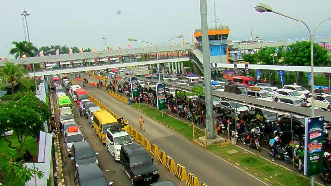 Ilustrasi - arus liburan di Pelabuhan Gilimanuk Bali - IST