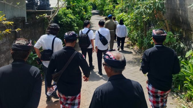 Bali becik imigrasi Operasi Bali becik untuk menekan pelanggaran oleh WNA di Bali. Termasuk investasi ilegal
