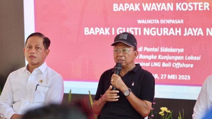 WhatsApp Image 2025-05-28 at 05.18.24 Gubernur Koster bersama Menteri LHK saat meninjau lokasi di Sidakarya Denpasar - IST