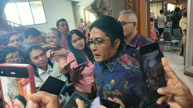 Wagub Giri Prasta sebut rapatkan barisan ungkap penembakan 2 WNA Australia - IST