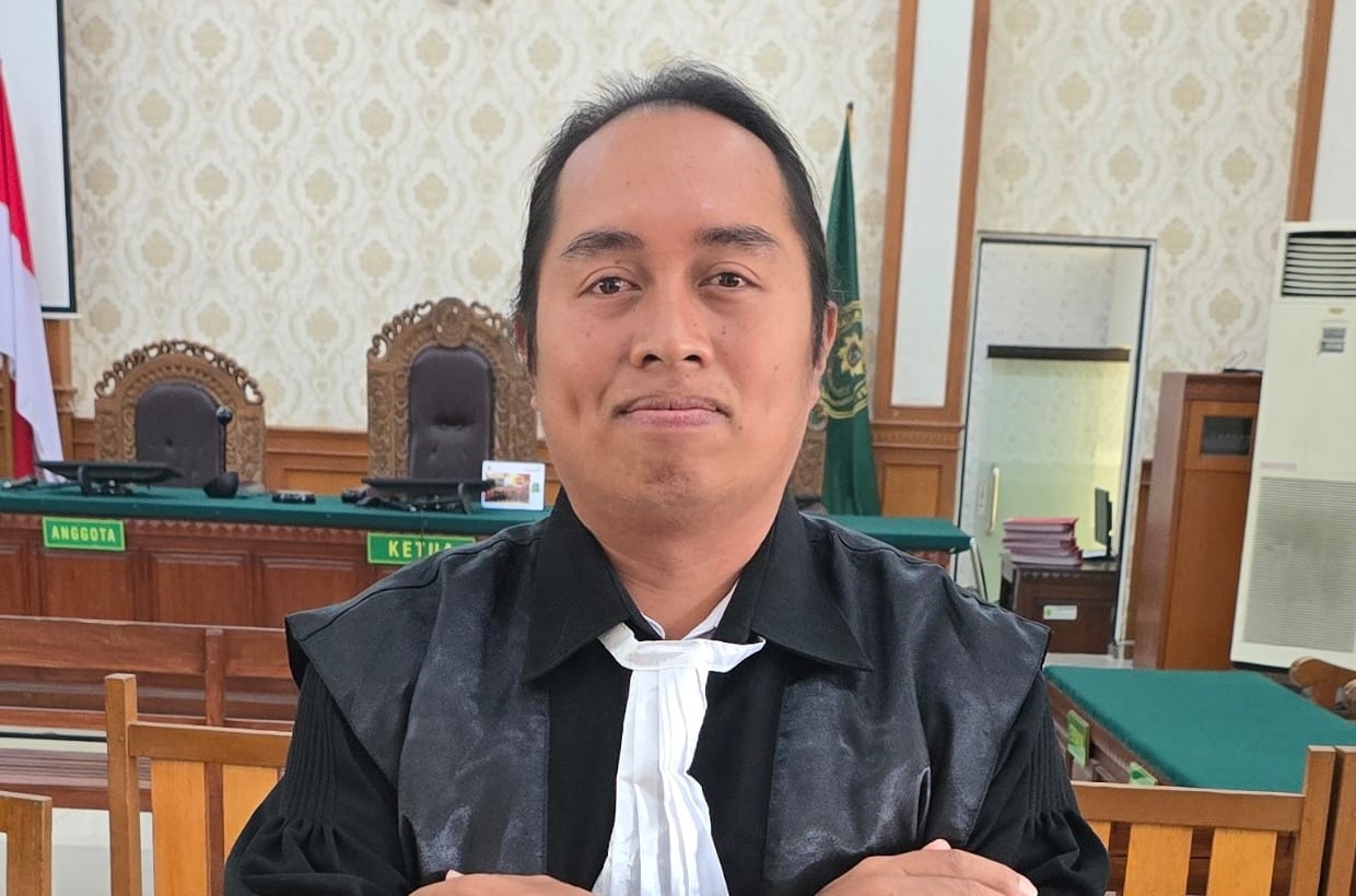 I Made Somya Putra, SH.MH - Dok.Pribadi