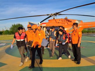 WNA Belanda saat dievakuasi dengan helikopeter ke Bali - IST