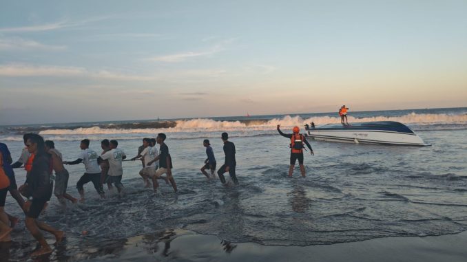 Kecelakaan kapal di perairan Sanur, Denpasar, Bali - IST