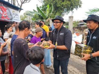 Penyaluran bantuan BRI Peduli untuk warga Denpasar yang terdampak banjir - IST