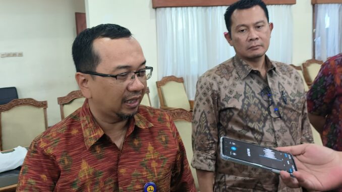 Kepala BWS Bali-Penida, Gunawan Suntoro saat ditemui saat rapat dengan Dewan Perwakilan Rakyat Daerah (DPRD) Bali, Kantor DPRD Bali, Rabu (17/9) - IST