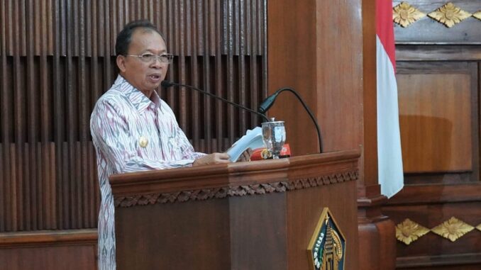 Gubernur Bali Wayan Koster - IST