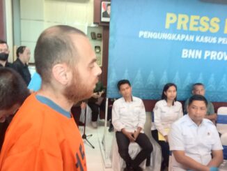 WNA Palestina saat jumpa pers di BNNP Bali - IST