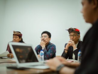 Dewan Juri Kompetisi yang diselenggarakan oleh Yayasan Puri Kauhan Ubud ini, merupakan rangkaian dari Festival Sastra Saraswati Sewana 2025 - IST