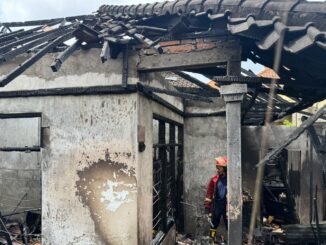 Kebakaran satu rumah di Denpasar gara-gara memasak dengan kayu bakar - IST