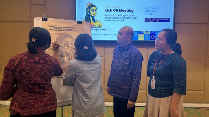 Penandatanganan Komitmen untuk mendukung upaya pencegahan kekerasan seksual dan pernikahan anak di Bali - IST