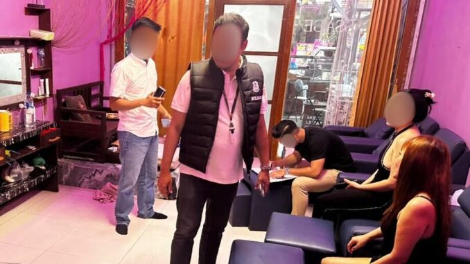 spa terapis vietnam Operasi penertiban WNA imigrasi Denpasar - IST