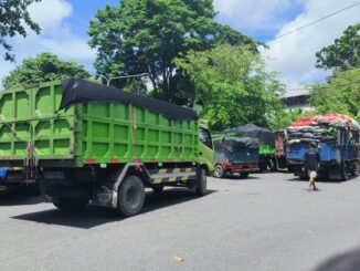 Demo Forum swakelola sampah - IST