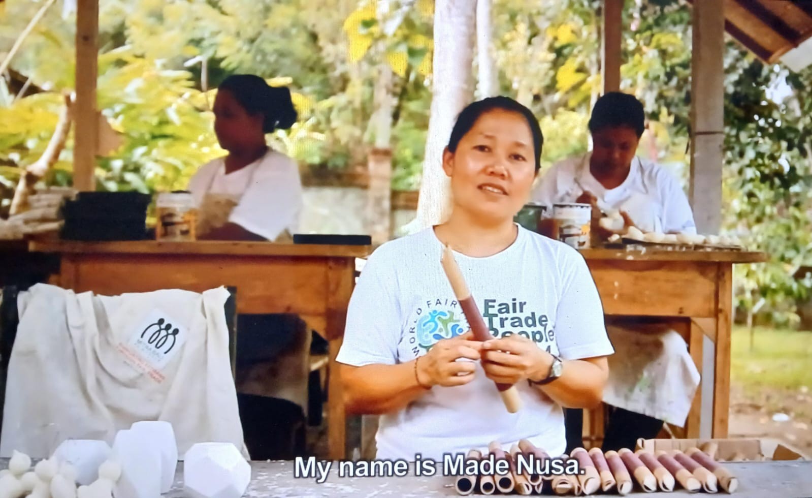 Kerajinan mangkuk Mitra Bali dari kayu yang bersertifikasi SVLK. (Foto : website Mitra Bali).