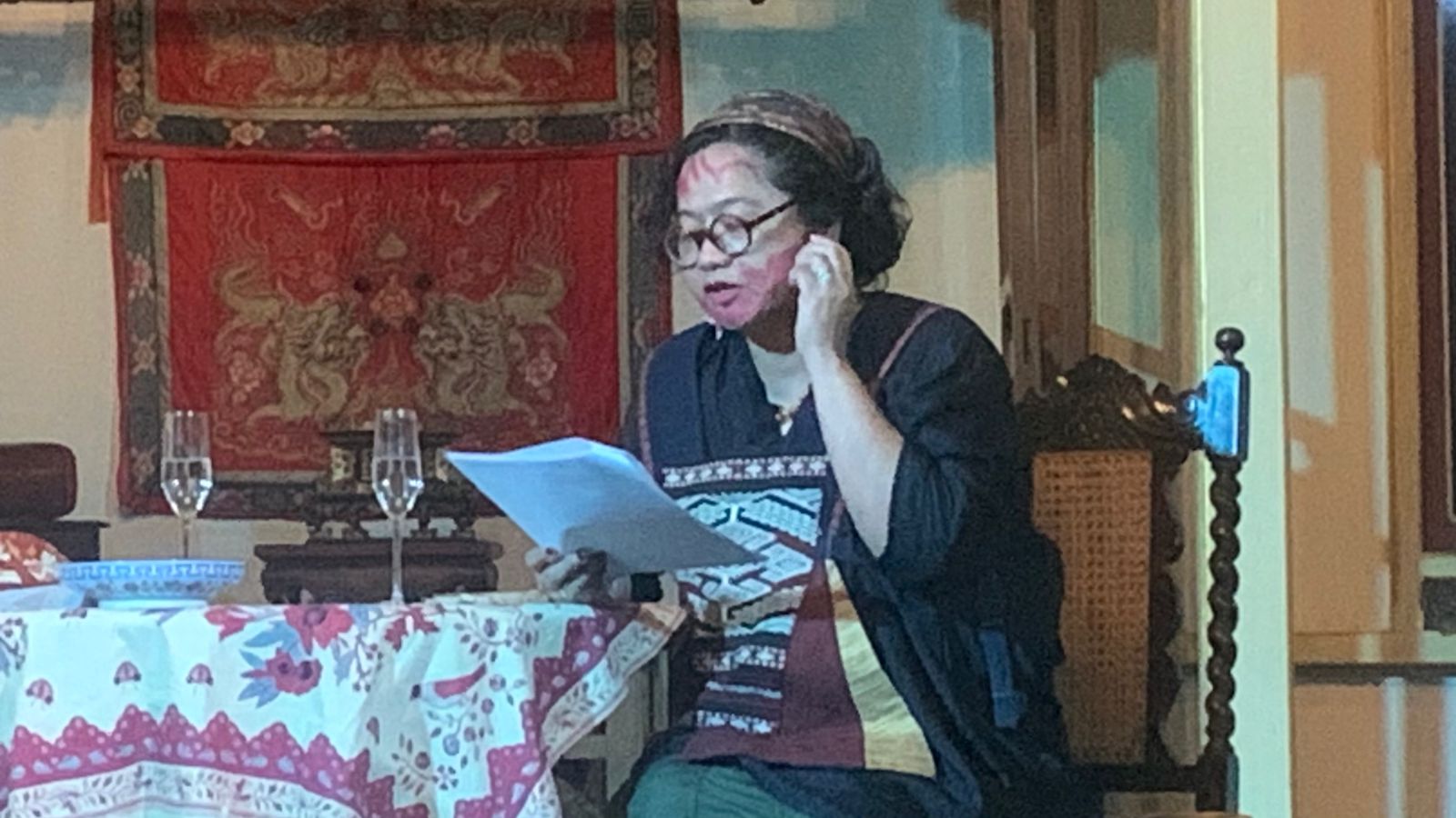 Penampilan Nelden Djakababa Gericke pada Sabtu (24/1/2026) di Masa-masa Gallery, Gianyar, serangkaian Festival  Dealing in Distance di Bali- RFH