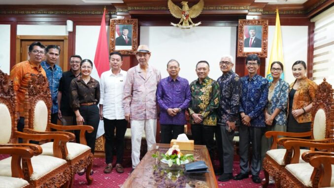 Gubernur Bali Wayan Koster bersama jajaran NCPI Bali - IST