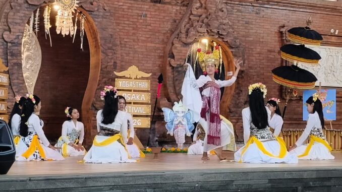 Pentas tari Sanghyang Dedari di SMAN 1 Kuta Selatan - IST