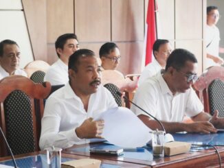 Ketua DPRD Buleleng, Ketut Ngurah Arya, SM saat memimpin rapat Gabungan Komisi DPRD Kabupaten Buleleng bersama Eksekutif, Rabu (4/3/2026), - IST