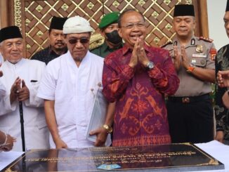 Gubernur Ksoter Saat peresmian Gedung MUI Bali _ IST