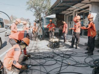Penertiban Utilitas di wilayah Desa Darmasaba, Kecamatan Abiansemal, Jumat (10/4) - IST