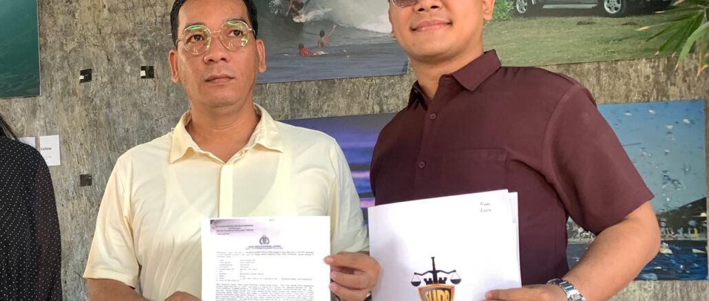 Saham Antonius Nainggolan (kiri) bersama Putu Yasa - IST