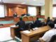 Sekda Surya Suamba memimpin rapat evaluasi dan Pengendalian Pelaksanaan APBD Badung 2026 Triwulan I, di ruang pertemuan Kantor BKPSDM, Puspem Badung, Selasa (20/5). - IST