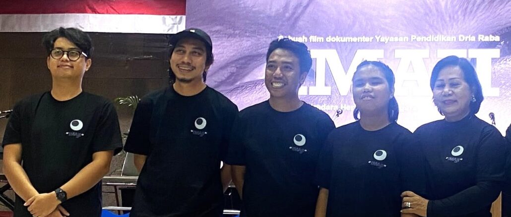 Ka-Ki: Ida Ayu Pradnyani Manthara (Ketua Yayasan Pendidikan Dria Raba), Tria Hikmah Fratiwi (penulis naskah), Yoga Anugraha (Composer musik) ,, Adi Putra Pratama (videografer) Heri Windi Anggara (sutradara) - IST