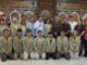 Foto bersama Bupati Gianyar bersama mahasiswa KKN UGM dan Kagama Bali - IST
