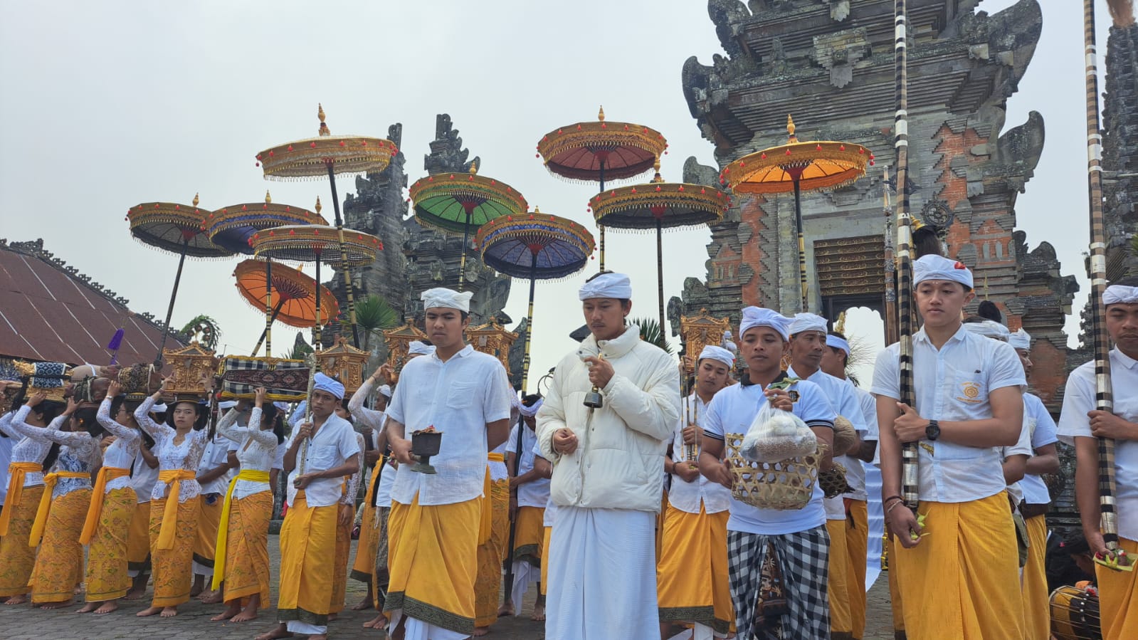 Bakti Pamlaspas Cihna Batur Let _ IST