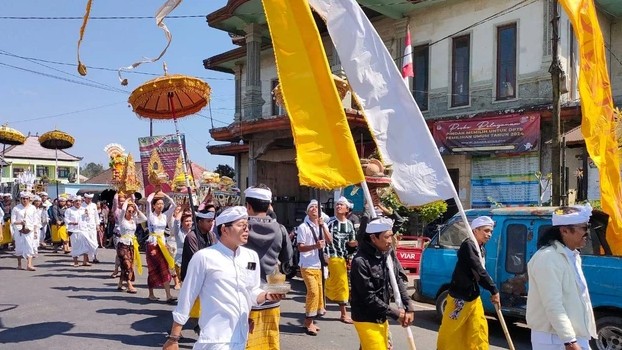 Upacara Danu Kerthi oleh Desa Adat Batur, Kintamani, Bangli - IST