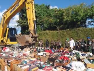Pemusnahan barang-barang ilegal di bea cukai Bali - IST