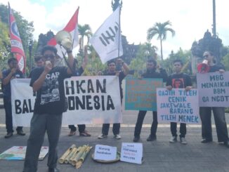 Aksi massa mengkritik MBG - IT