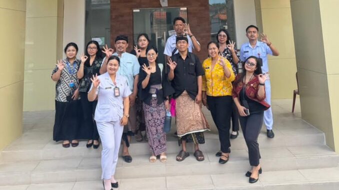 Para petugas di Puskesmas Kuta II, Badung - IST