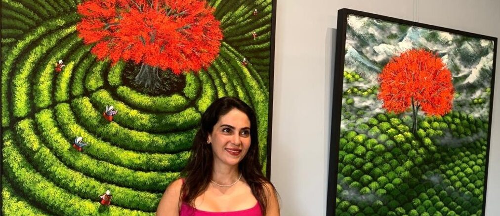 Perupa Turki Halime Türkyılmaz bersama karya yang dipamerkan di Art Xchange Gallery mulai 29 Juli hingga 12 Agustus 2026 - IST