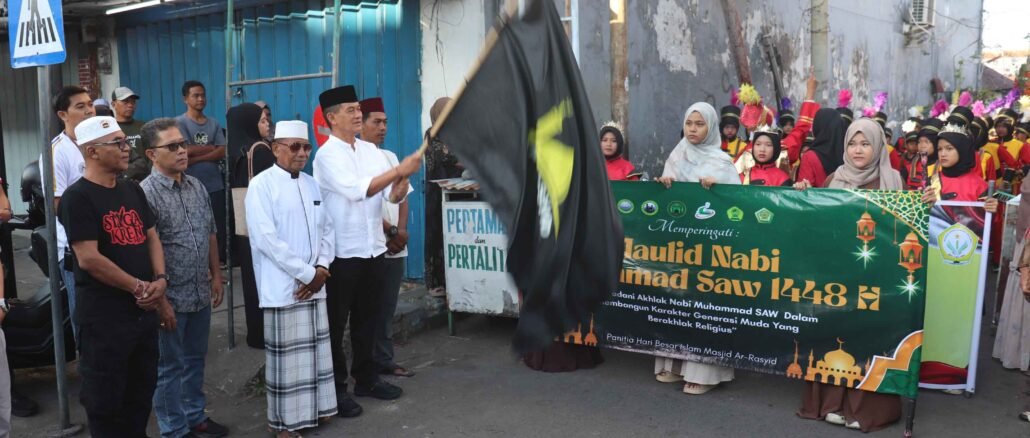 Pawai Kirab Maulid Nabi Muhammad SAW 1448 Hijriah di Masjid Ar-Rasyid, Kelurahan Kampung Kajanan, Minggu (6/9) - IST
