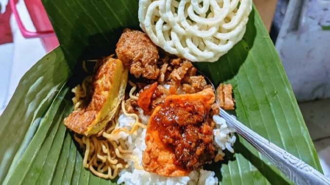 Nasi Jinggo - Angga Wijaya