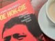 (Foto: salah satu buku koleksi penulis tentang Soe Hok-Gie)