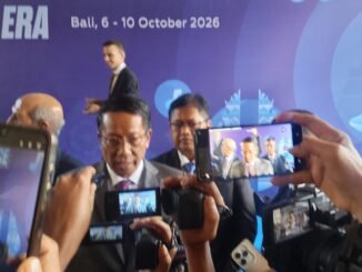 Caption foto : Menteri Hukum Supratman Andi Agtas saat memberikan keterangan, Rabu (7/10/2026) - WIB