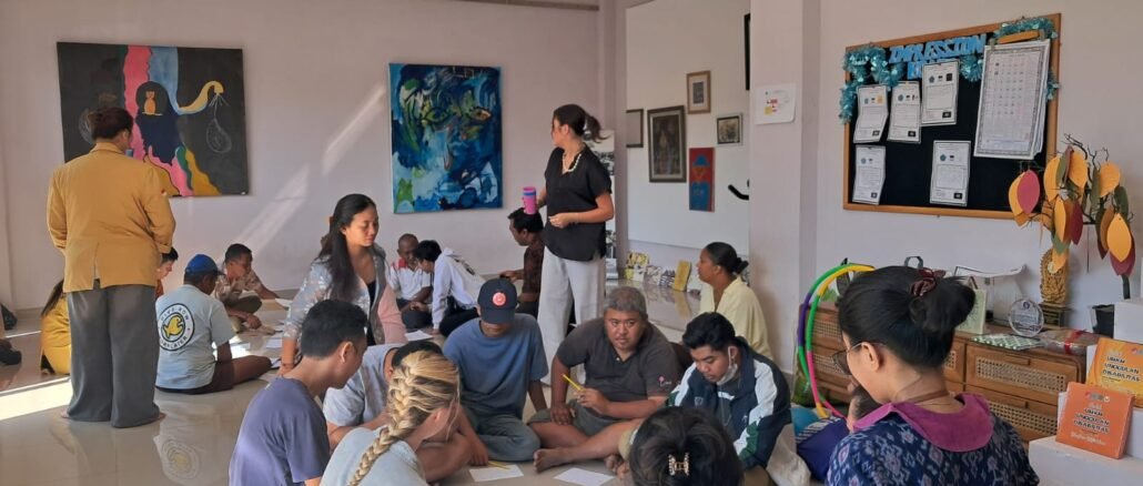 Aktivitas di Rumah berdaya Denpasar - Foto: Angga Wijaya