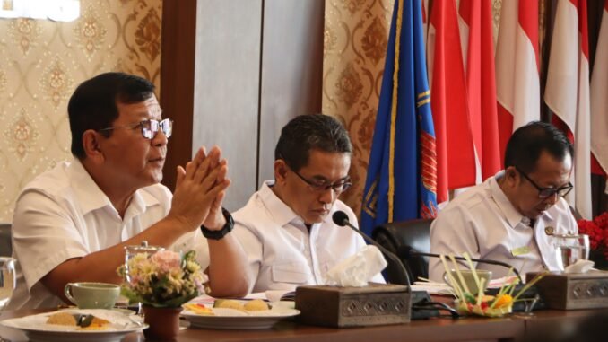 Bupati Buleleng I Nyoman Sutjidra - IST